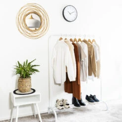 QUVIO Kledingrek Met Schoenen Opbergruimte - Wit -Huishoudelijke Goederen Winkel 1000071819 0102