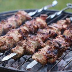 Krumble Barbecue Spiezen Set Van 18 -Huishoudelijke Goederen Winkel 30111c6cb41647eab19ad9f92093e36e