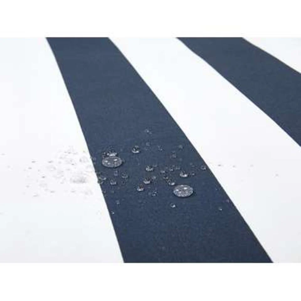 Beliani Tuinbank VIVARA - Lichte Houtkleur Fsc® Gecertificeerd Acaciahout 4 Beliani Tuinbank VIVARA - Lichte Houtkleur Fsc® Gecertificeerd Acaciahout - Afbeelding 2