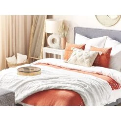 Beliani Sprei KANDILLI - Wit Polyester -Huishoudelijke Goederen Winkel 6b62c9e83249488290b3a7d32031e22e